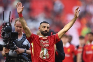 萨拉赫：太想在主场夺冠了，上赛季阿森纳vs水晶宫我祈祷枪手别输